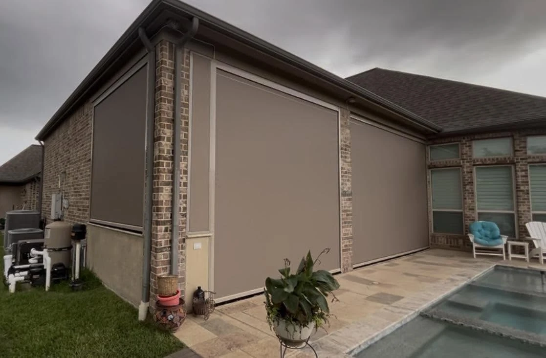 Custom motorized patio screen installation in Houston