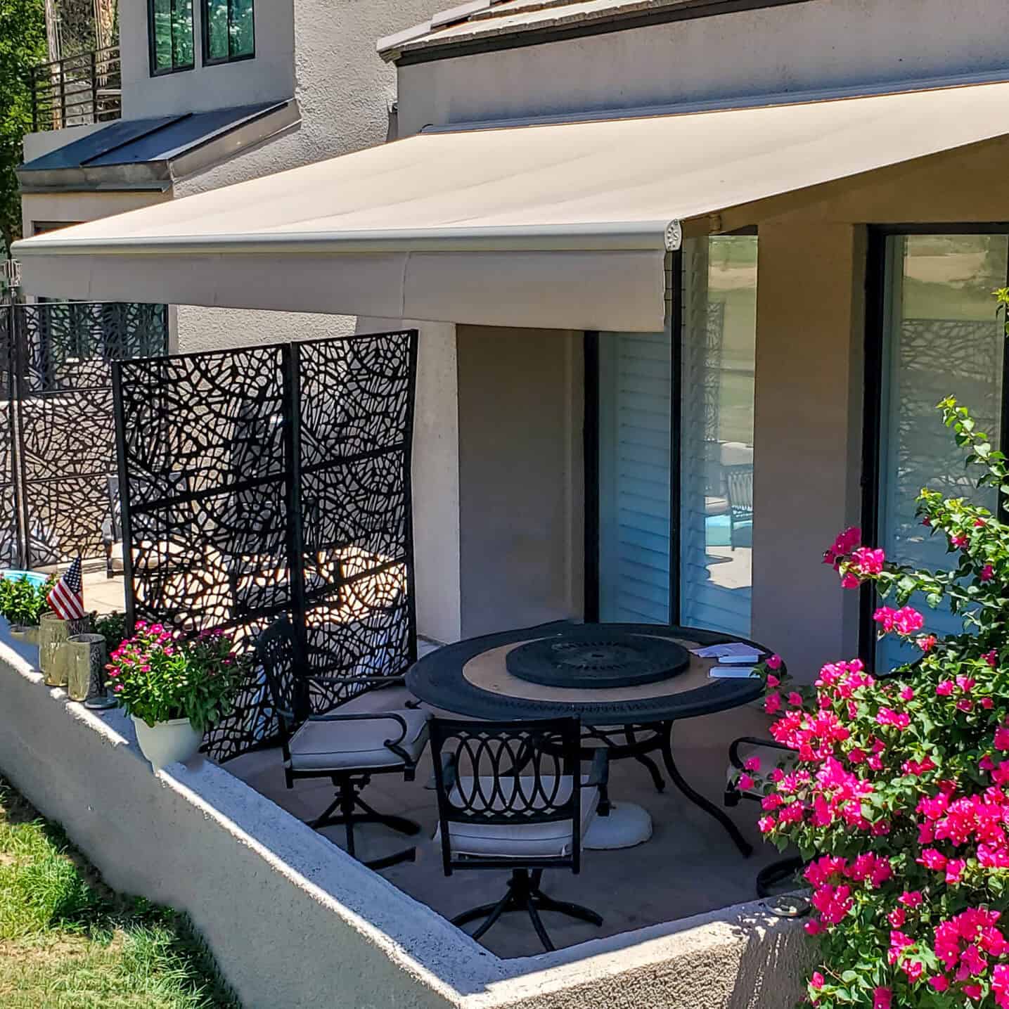 retractable awning installation in houston tx